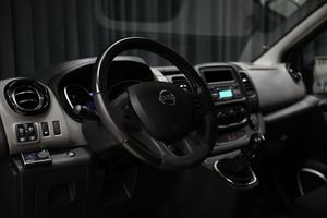 Nissan NV300 bild 16