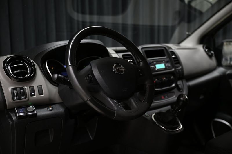 Nissan NV300 bild 16