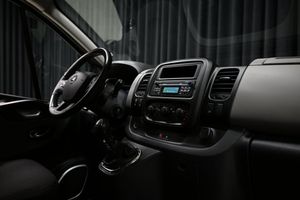Nissan NV300 bild 24