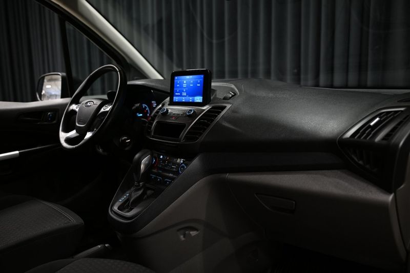 Ford Transit Connect bild 21
