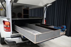 Mitsubishi L 200 bild 11