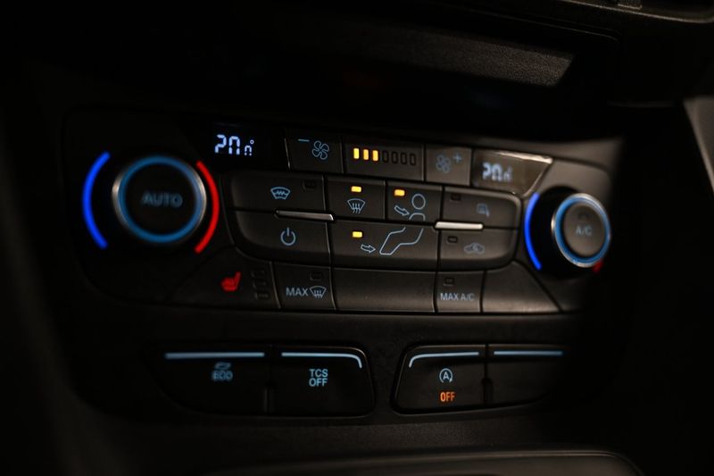 Ford Transit Connect bild 17