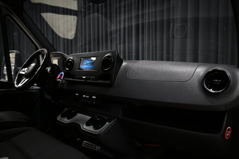 Mercedes Sprinter bild 30