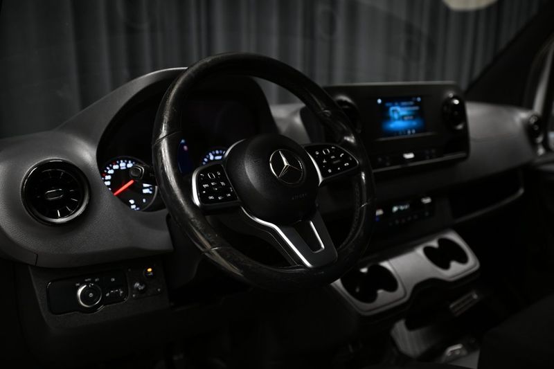 Mercedes Sprinter bild 16