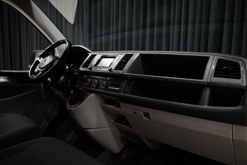 Volkswagen Caravelle bild 29