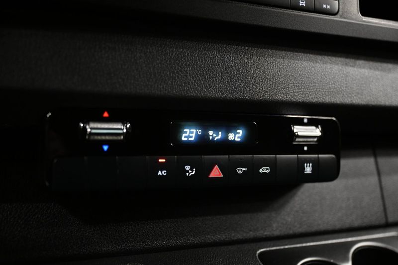 Mercedes Sprinter bild 20