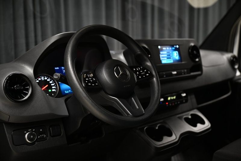 Mercedes Sprinter bild 13