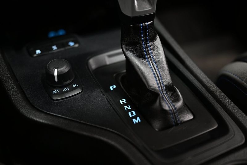 Ford Ranger bild 25