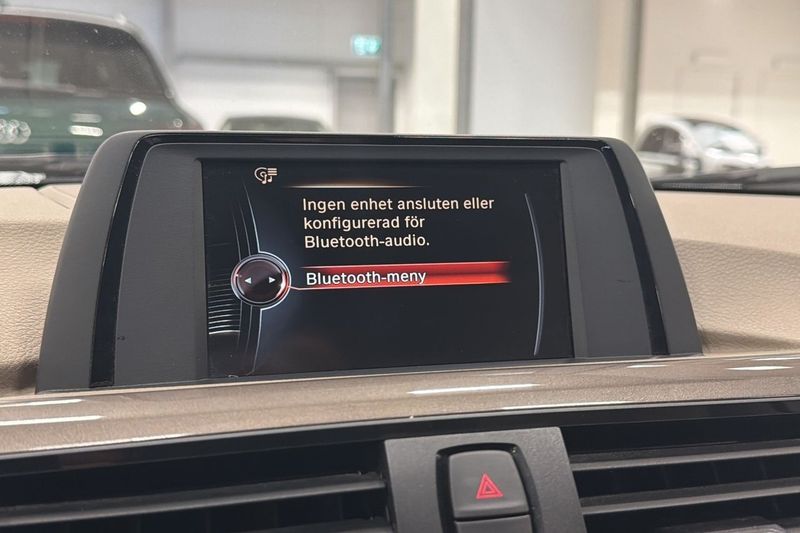BMW 320 bild 13