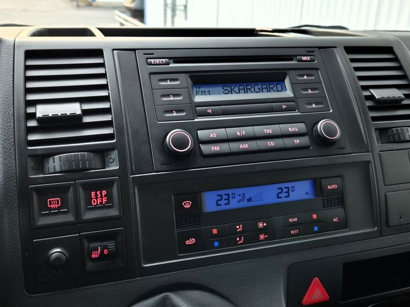 Volkswagen Caravelle bild 18