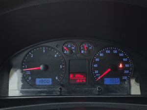 Volkswagen Caravelle bild 15