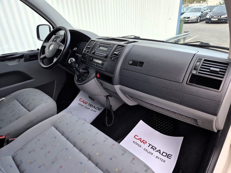 Volkswagen Caravelle bild 21