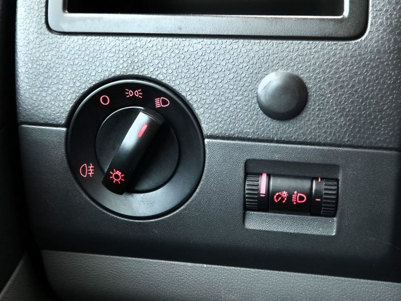 Volkswagen Caravelle bild 13
