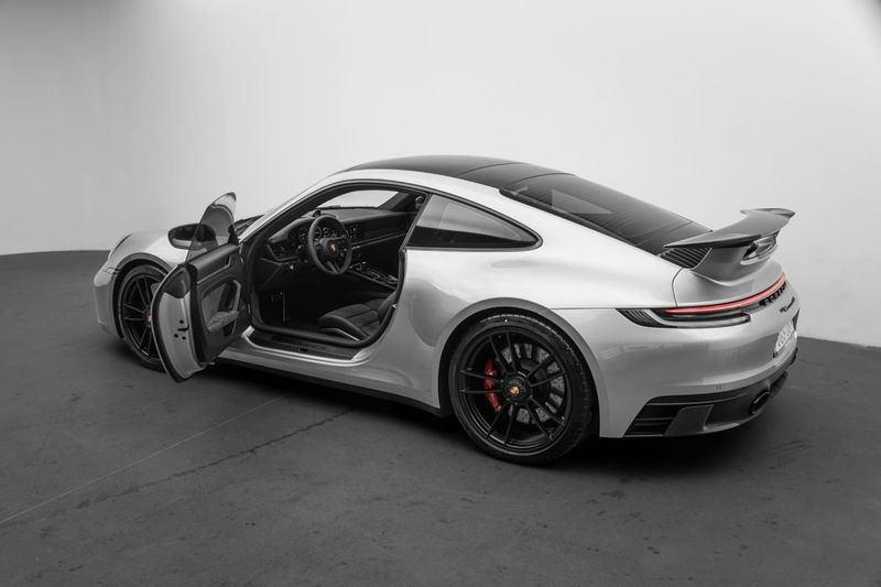Porsche 992 bild 8