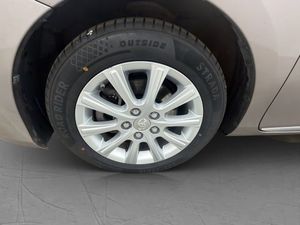 Toyota Auris bild 27