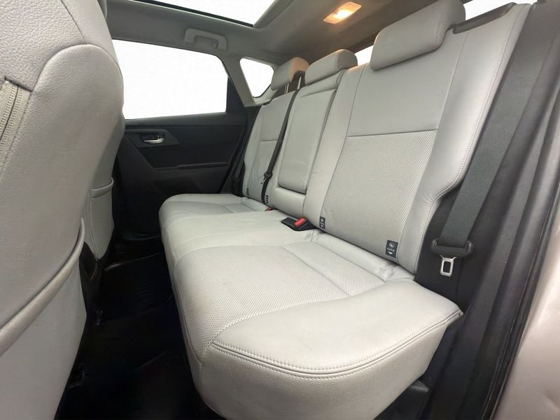 Toyota Auris bild 26