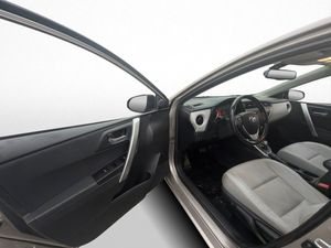 Toyota Auris bild 9