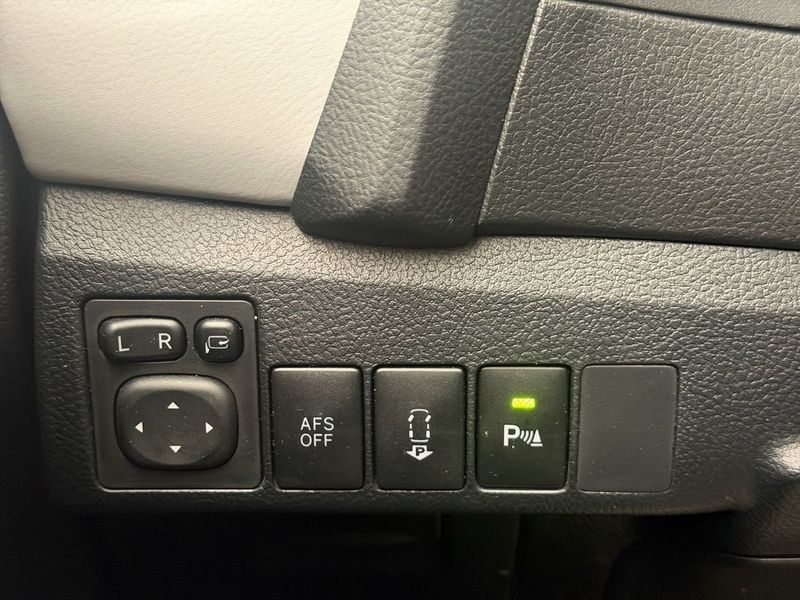 Toyota Auris bild 22
