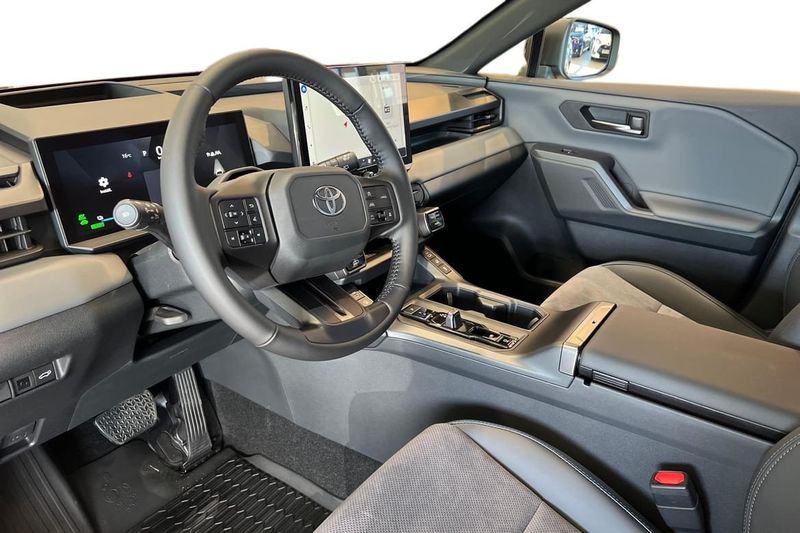 Toyota RAV4 bild 14