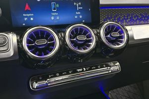 Mercedes GLB220 bild 13