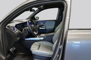 Mercedes GLB220 bild 8