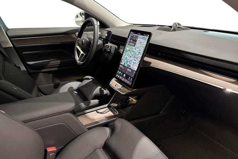 Volvo ES90 bild 7