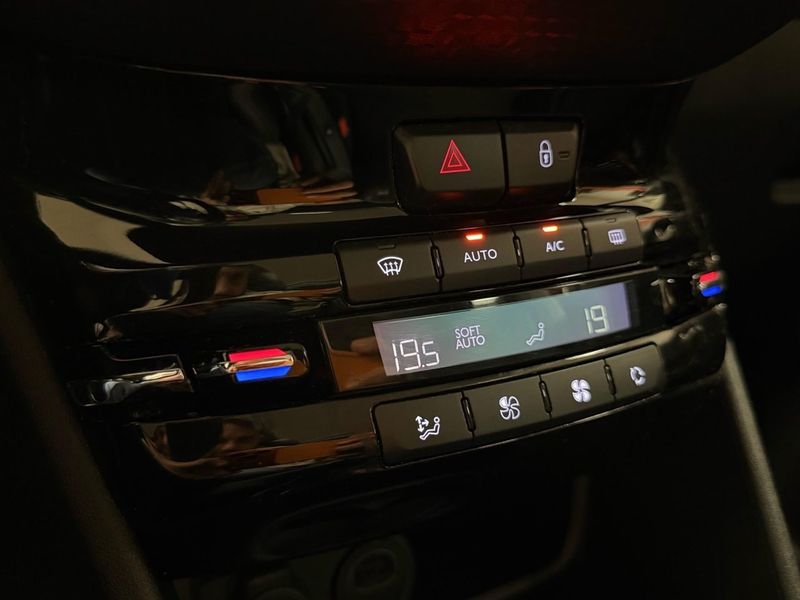 Peugeot 2008 bild 19