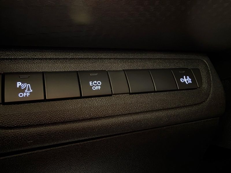 Peugeot 2008 bild 24