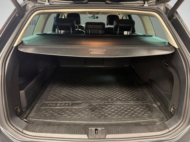Volkswagen Passat bild 35