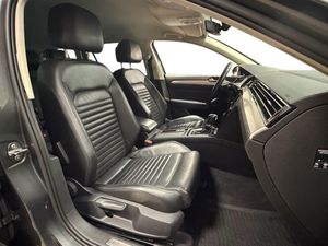 Volkswagen Passat bild 12