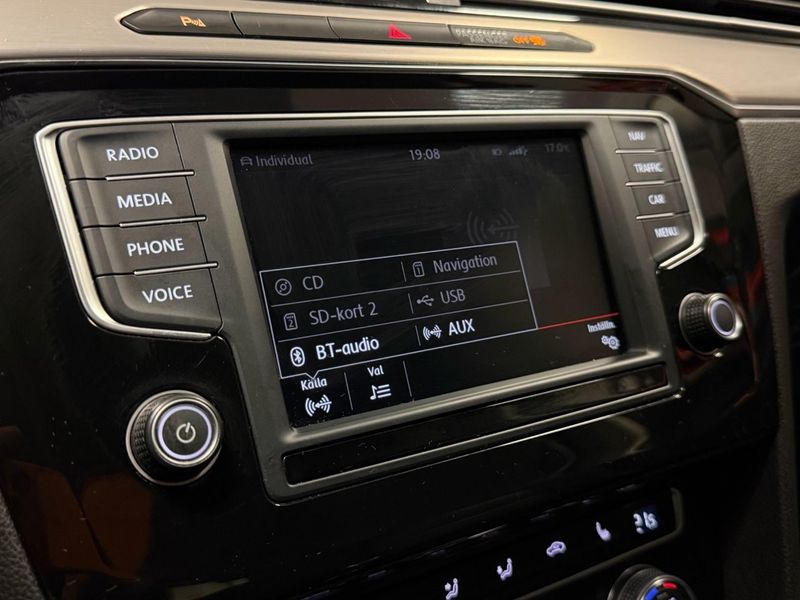 Volkswagen Passat bild 18