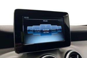 Mercedes CLA200 bild 16