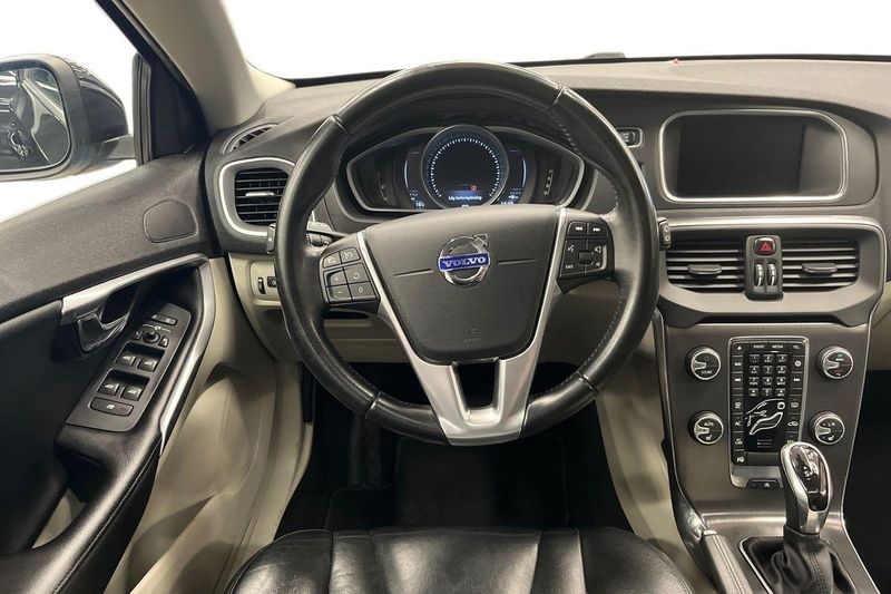 Volvo V40 bild 13