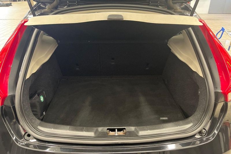 Volvo V40 bild 22