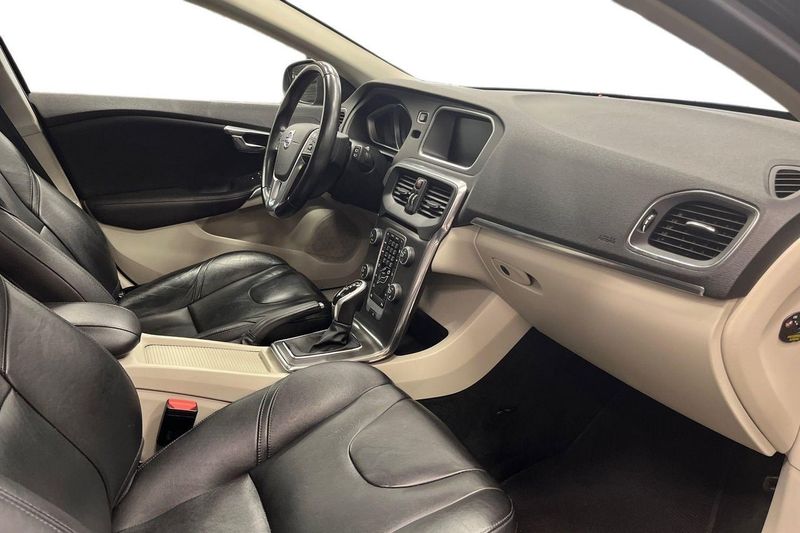 Volvo V40 bild 18