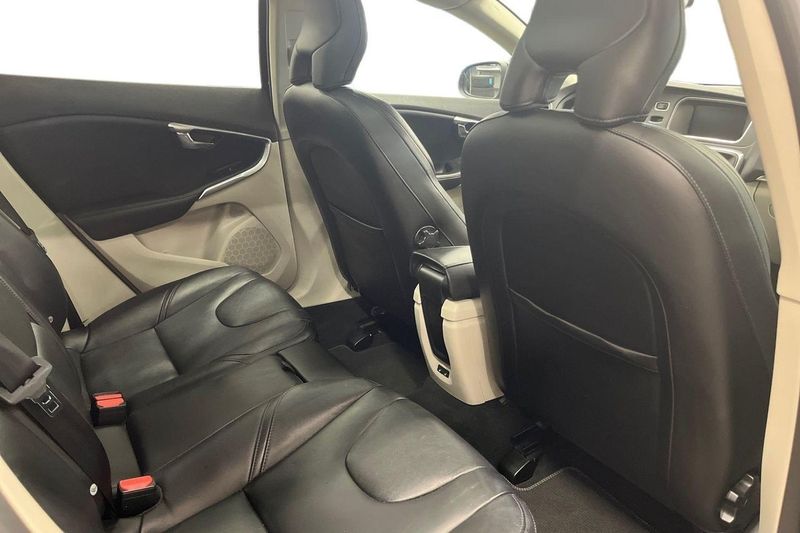 Volvo V40 bild 21