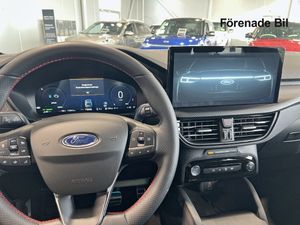 Ford Kuga bild 11