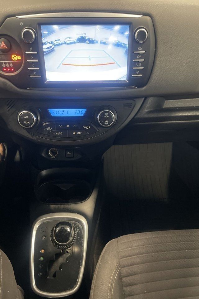 Toyota Yaris bild 10