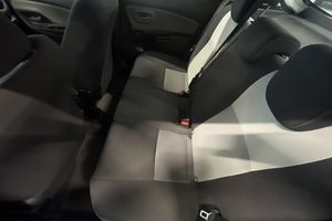 Toyota Yaris bild 8