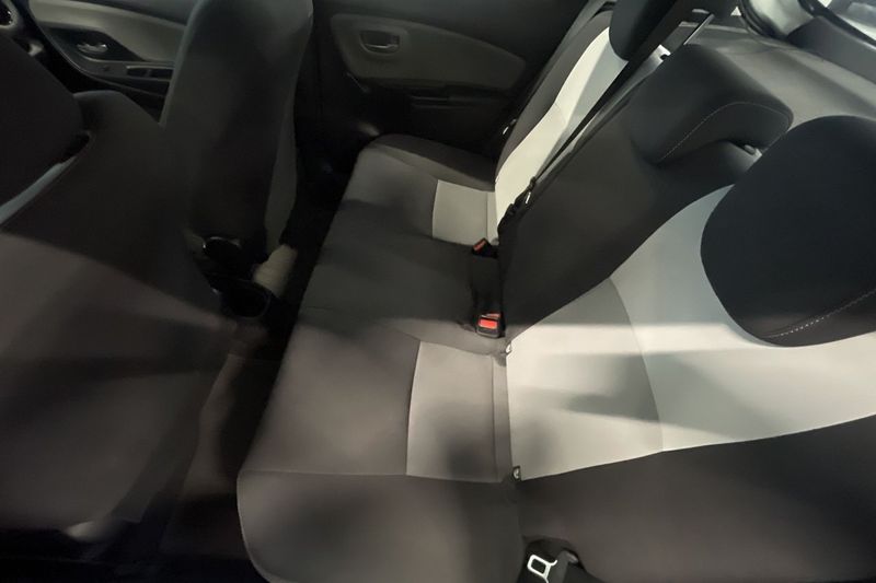 Toyota Yaris bild 8