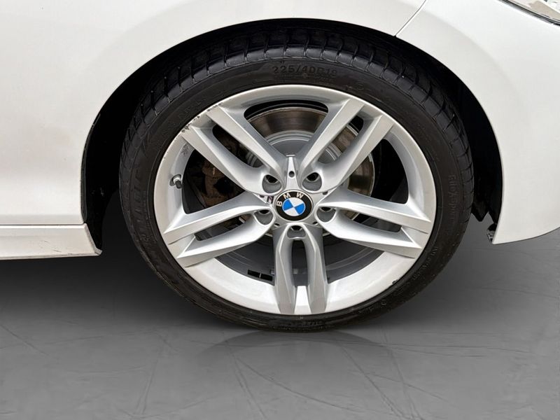 BMW 118 bild 11