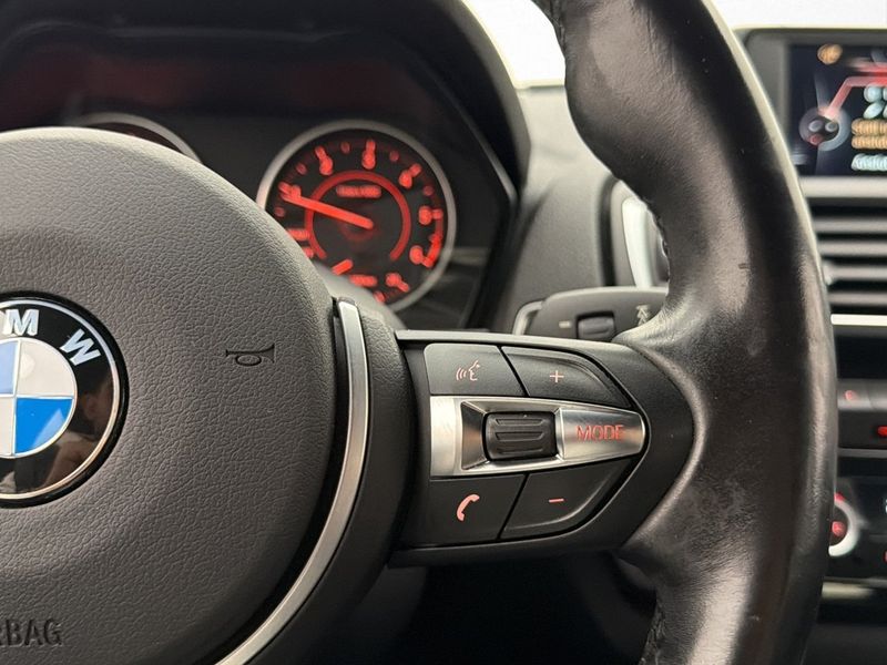 BMW 118 bild 20