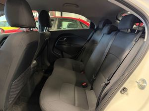 Kia Rio bild 23