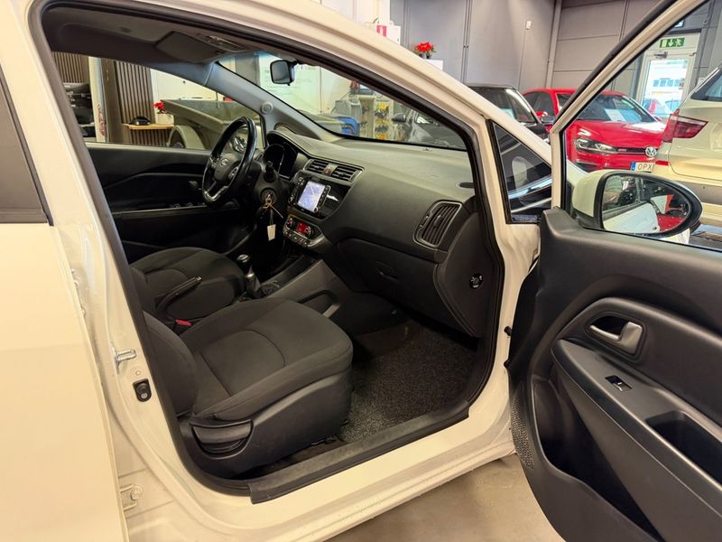 Kia Rio bild 17
