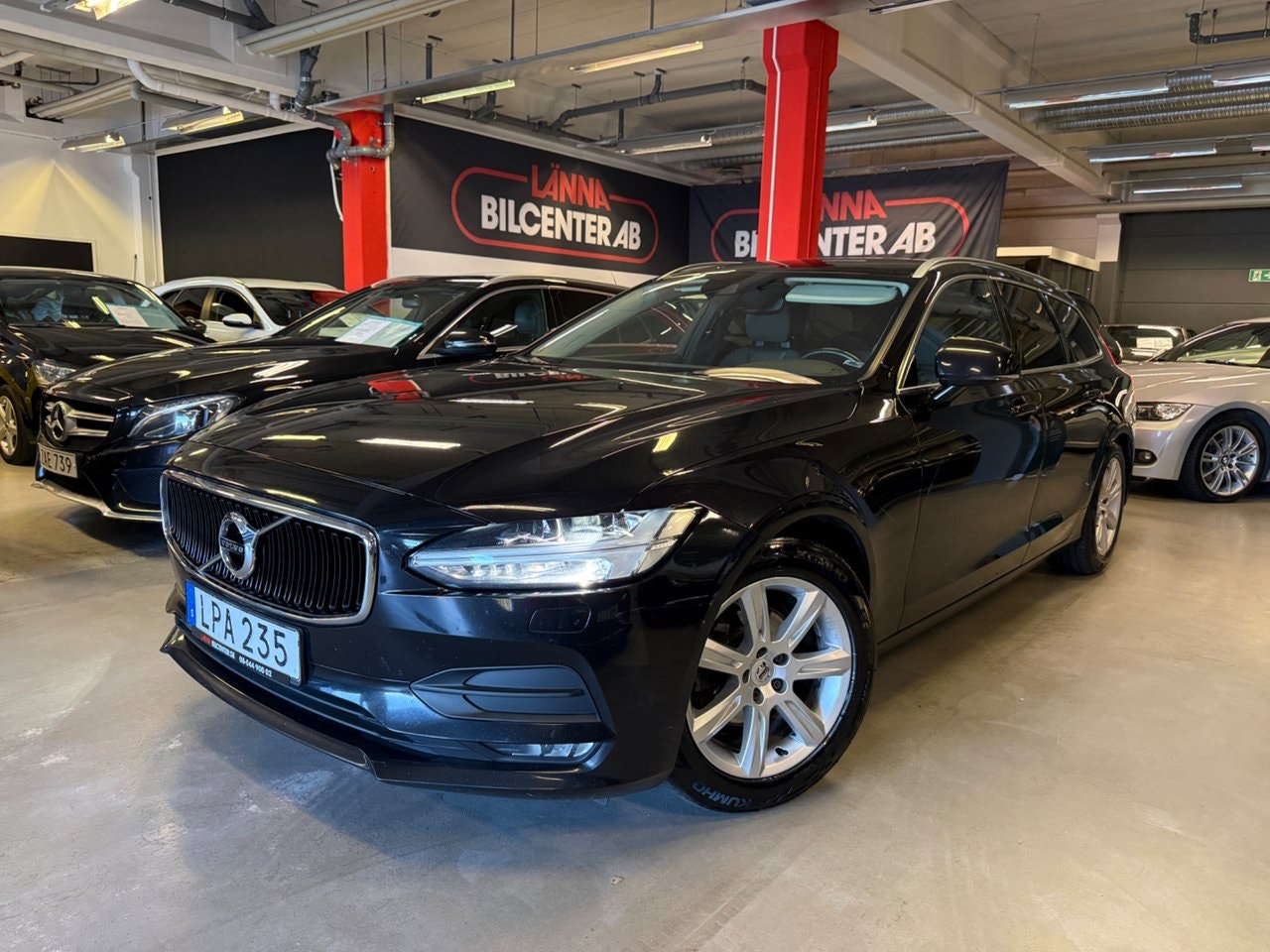 Volvo V90