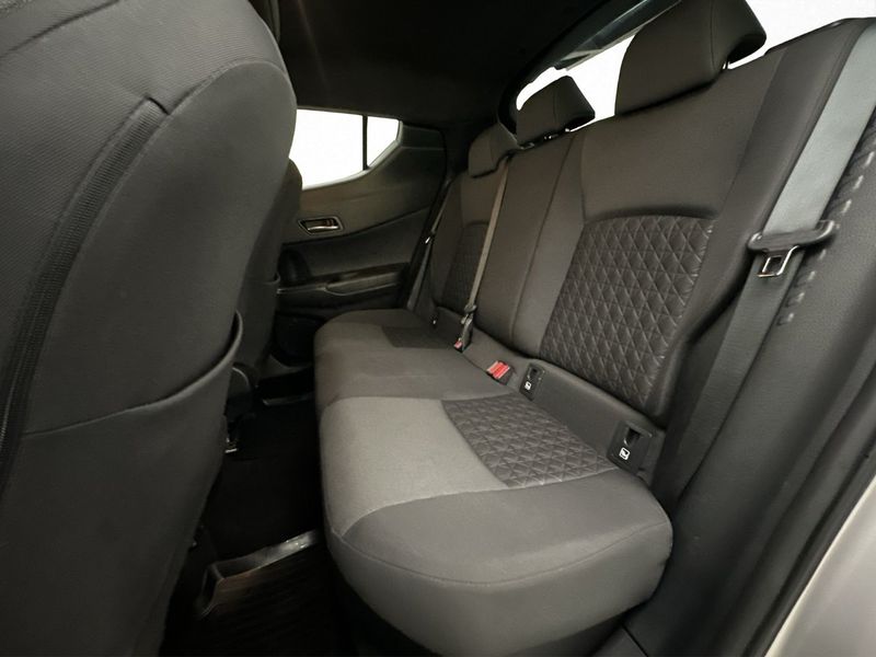 Toyota C-HR bild 27