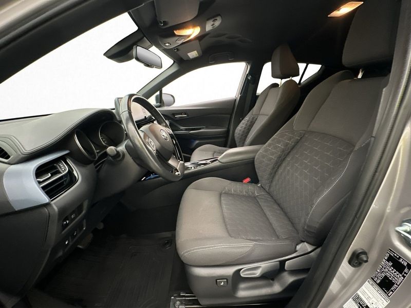Toyota C-HR bild 11