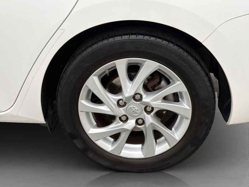 Toyota Auris bild 29