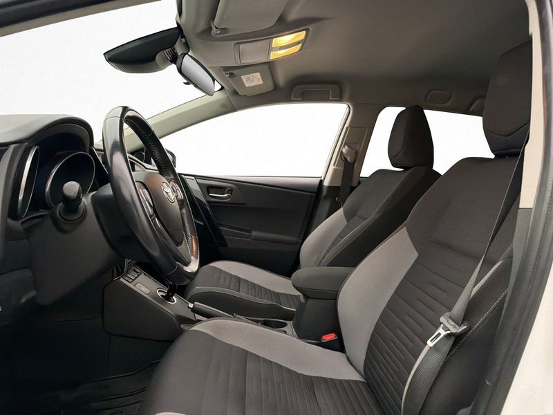 Toyota Auris bild 22