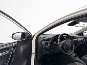 Toyota Auris bild 10
